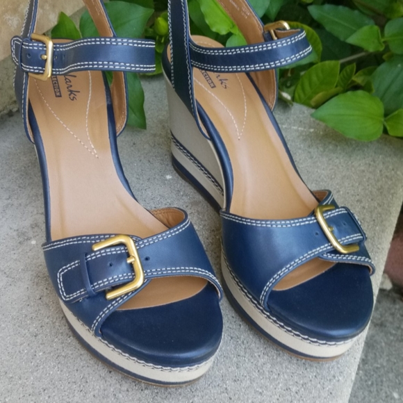 Clark's Shoes - Super Cute Wedges